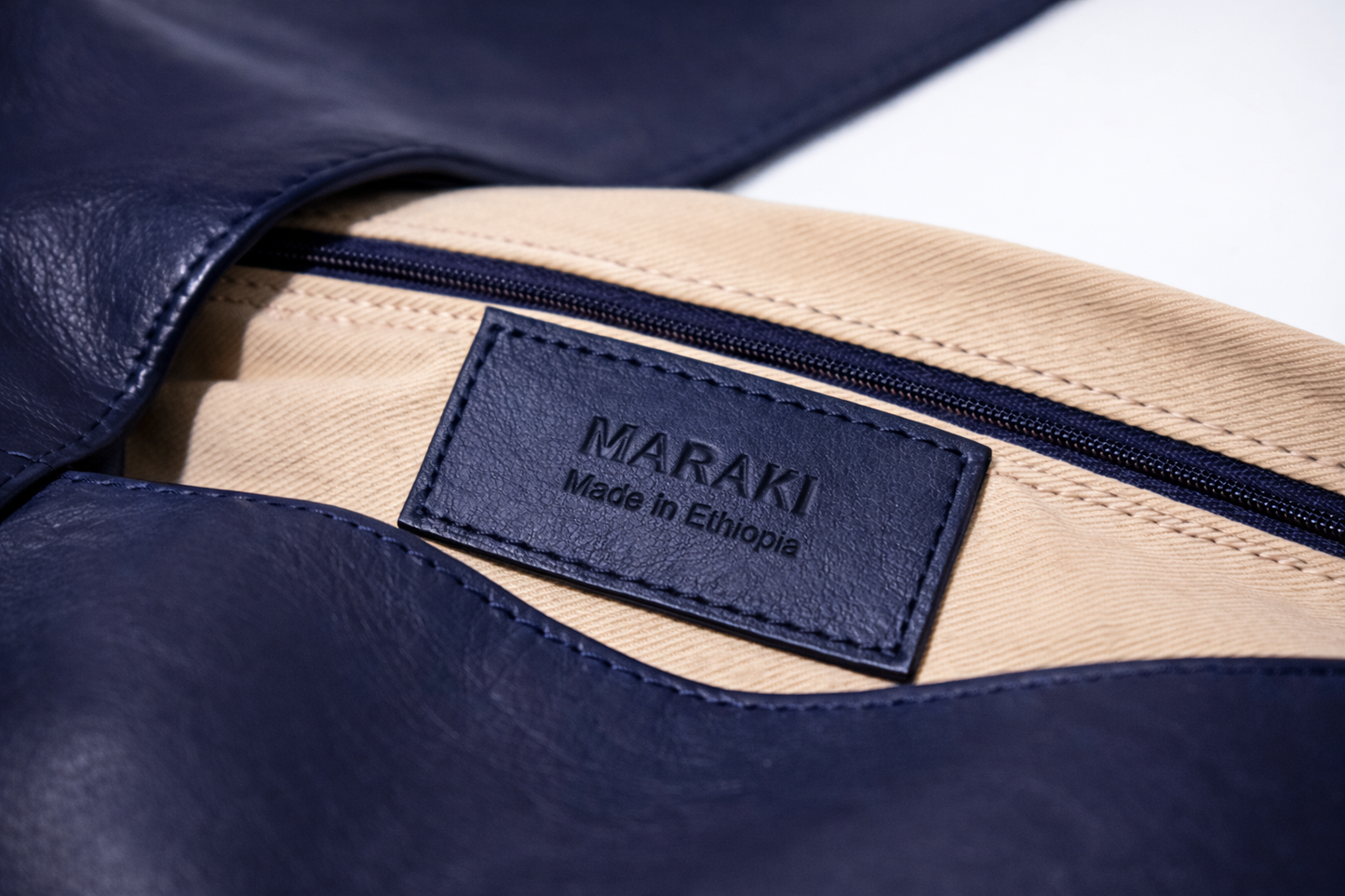 Misgana Hobo Bag — Navy